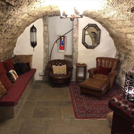 คาสเซิล เลวาน บีแอนด์บี Bed & Breakfast โกร็อค ภายนอก รูปภาพ