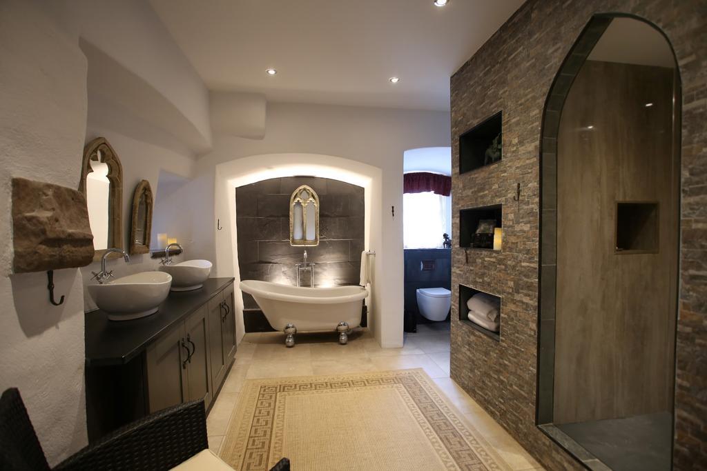 คาสเซิล เลวาน บีแอนด์บี Bed & Breakfast โกร็อค ภายนอก รูปภาพ